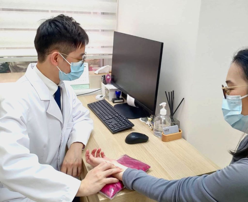 林沛逸醫師（註冊編號：006779）