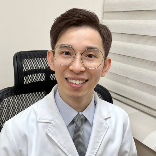 林沛逸醫師（註冊編號：006779）