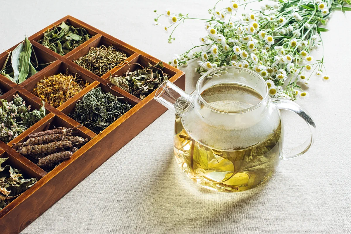 肺癌患者口乾反覆不退可以飲涼茶嗎?